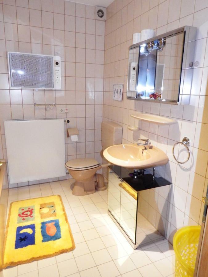 Nette Ferienwohnung Mit Eigenem Eingang Und Sonnenterrasse Idstein Ngoại thất bức ảnh