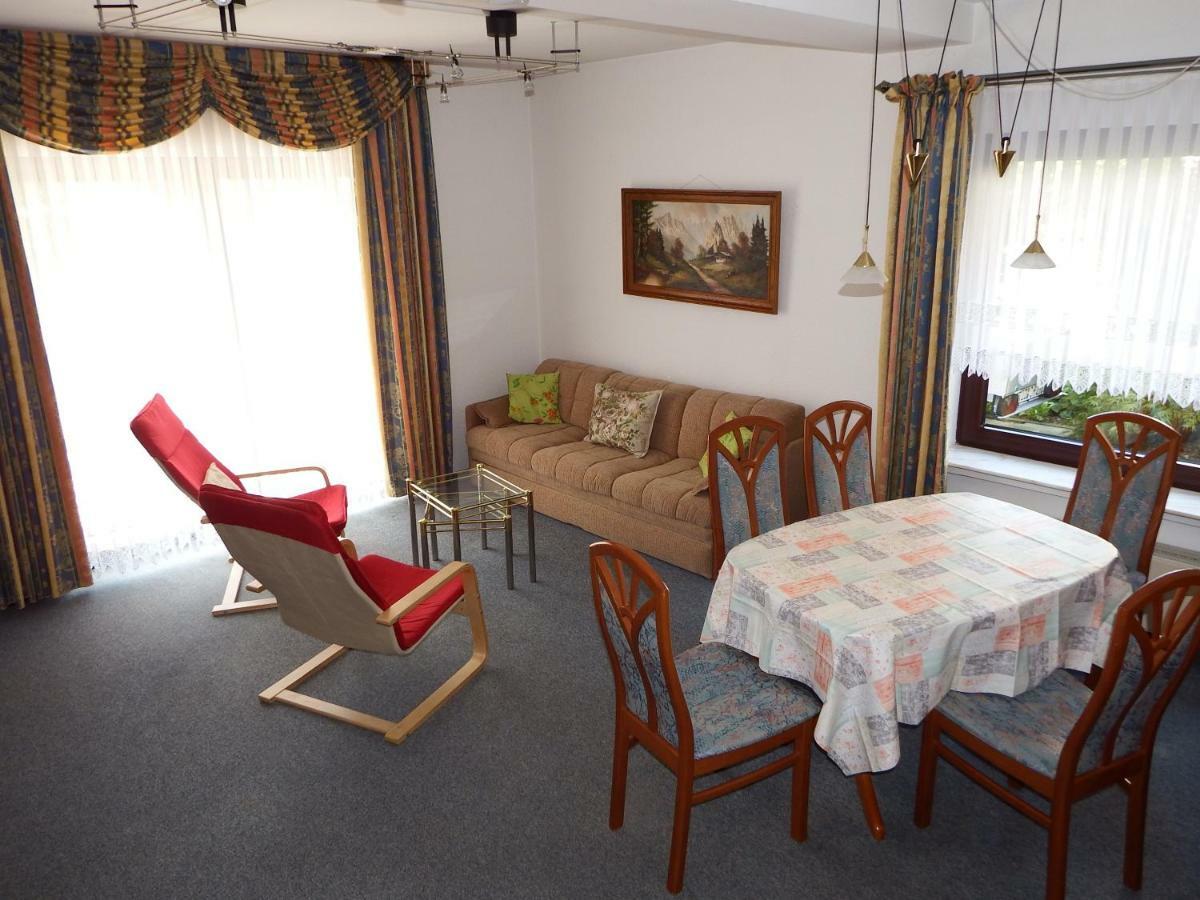 Nette Ferienwohnung Mit Eigenem Eingang Und Sonnenterrasse Idstein Ngoại thất bức ảnh